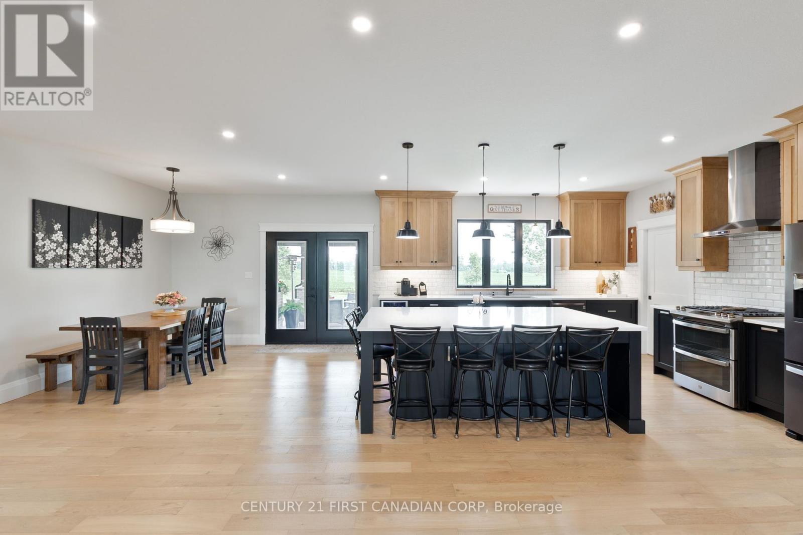 8848 Walker Road, Malahide, Ontario  N5H 2R1 - Photo 12 - X12342503