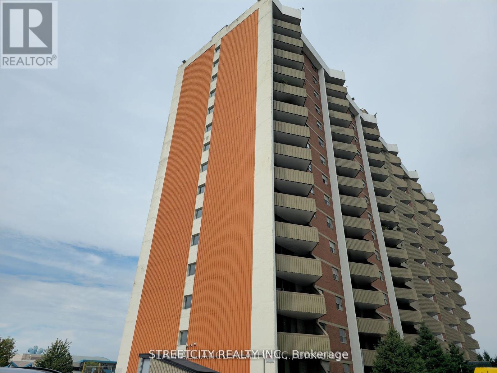 712 - 1103 Jalna Boulevard, London South, Ontario  N6E 2W8 - Photo 1 - X12342562