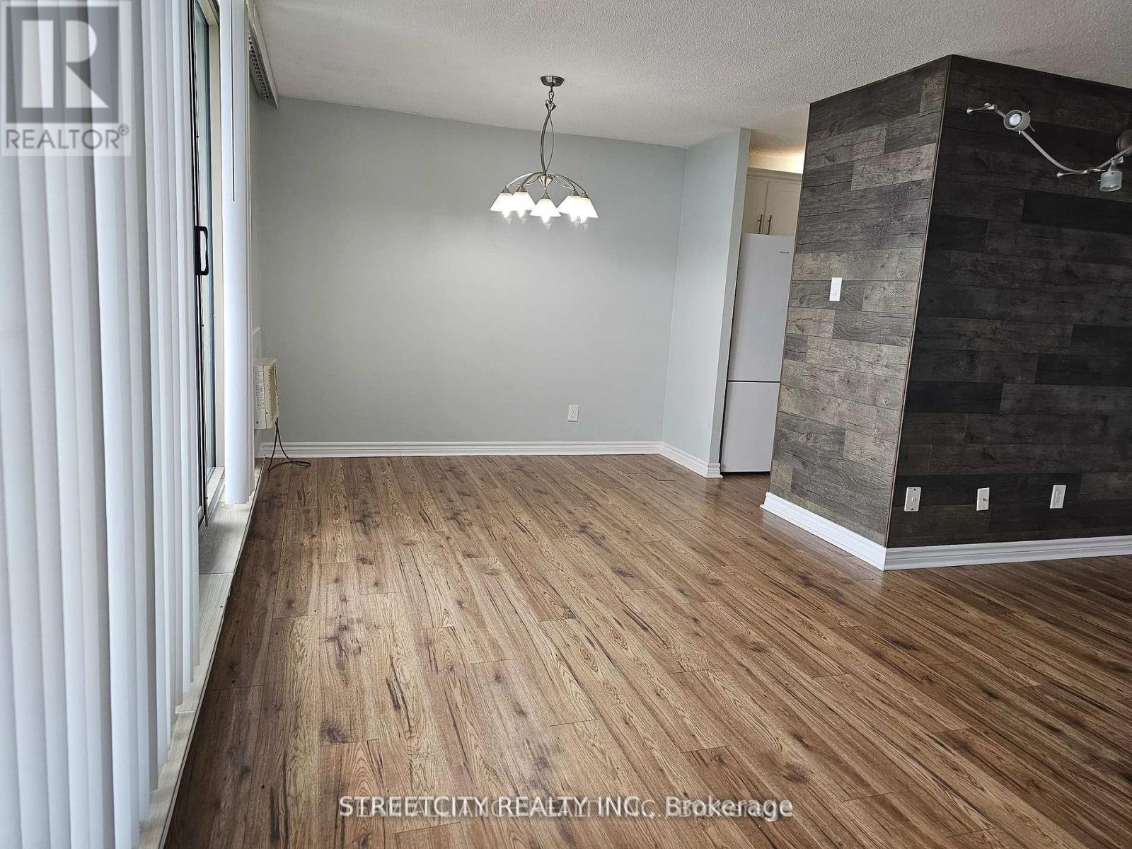 712 - 1103 Jalna Boulevard, London South, Ontario  N6E 2W8 - Photo 10 - X12342562
