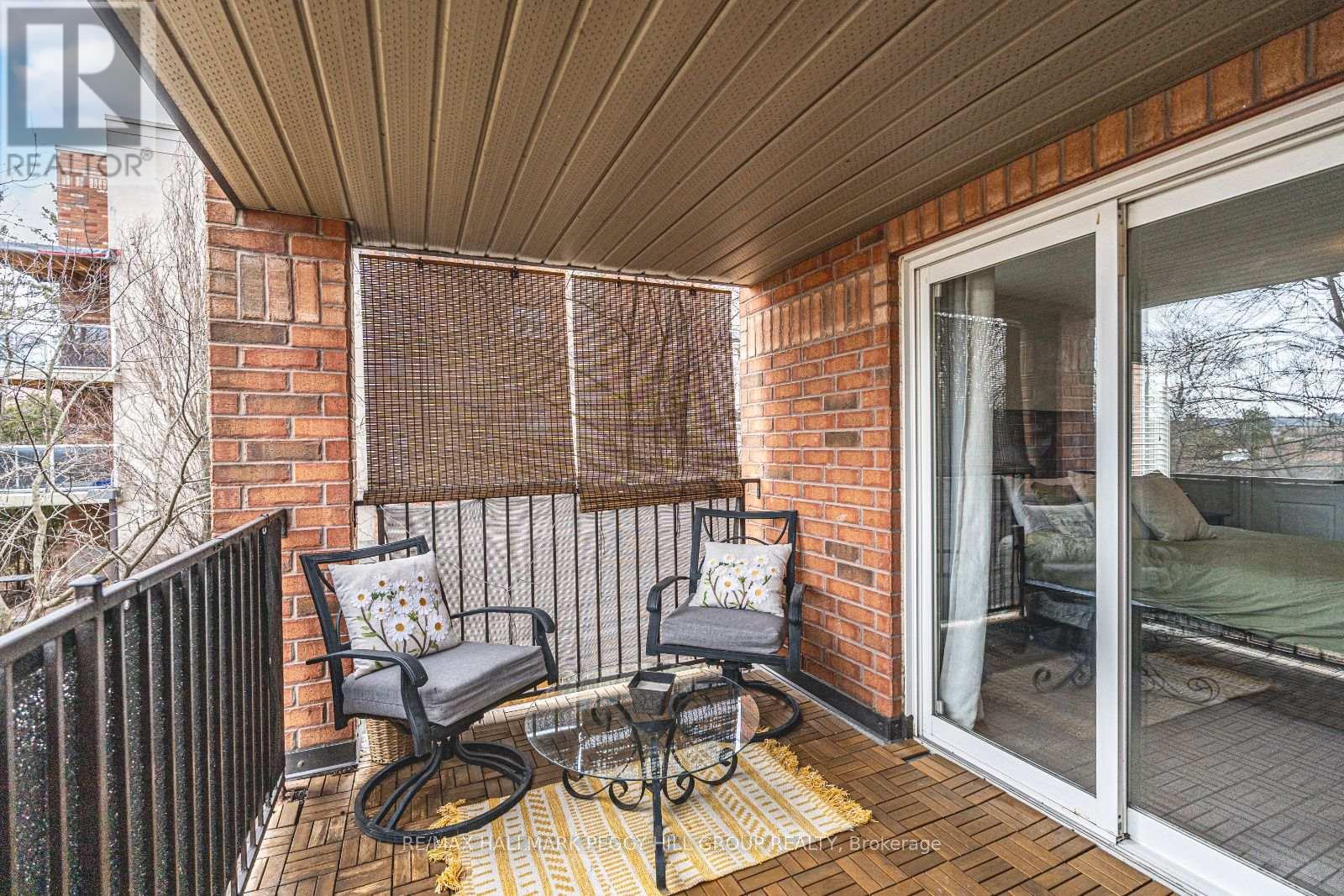 203 - 117 Edgehill Drive, Barrie (Letitia Heights), Ontario  L4N 1L9 - Photo 13 - S12342429