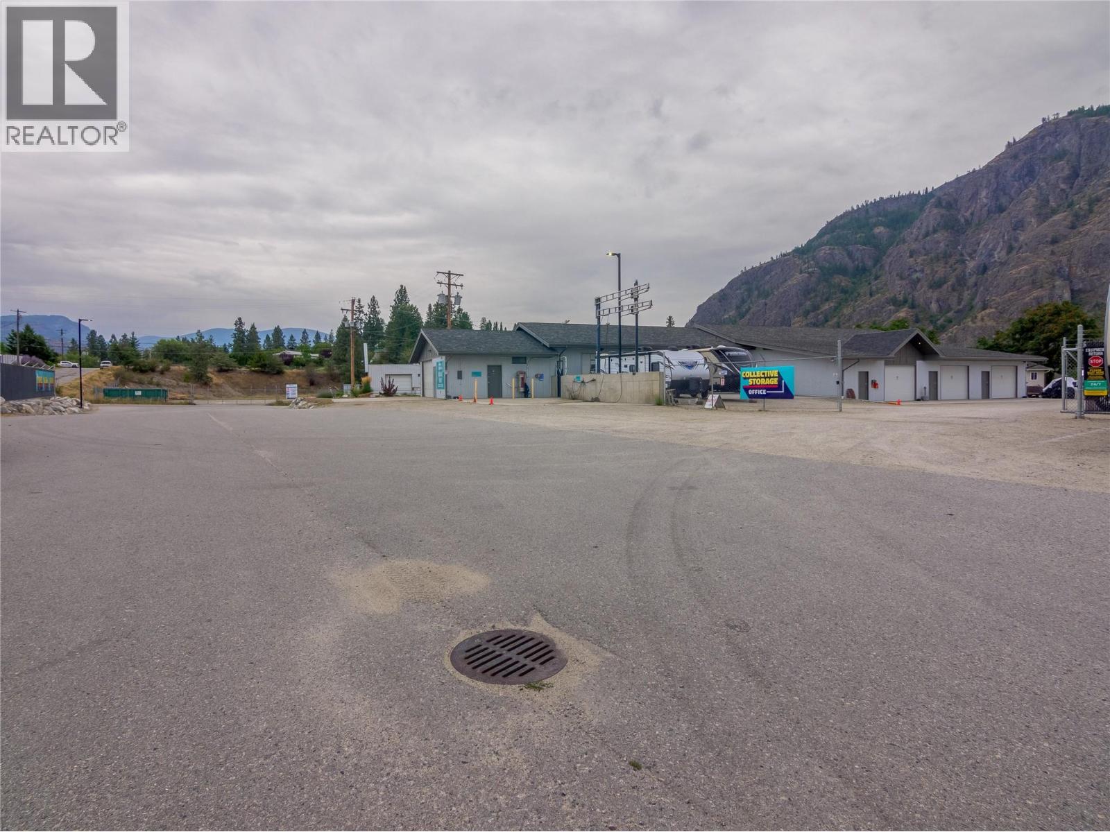 4850 Weyerhauser Road Unit# 2, Okanagan Falls, British Columbia  V0H 1R2 - Photo 2 - 10359321