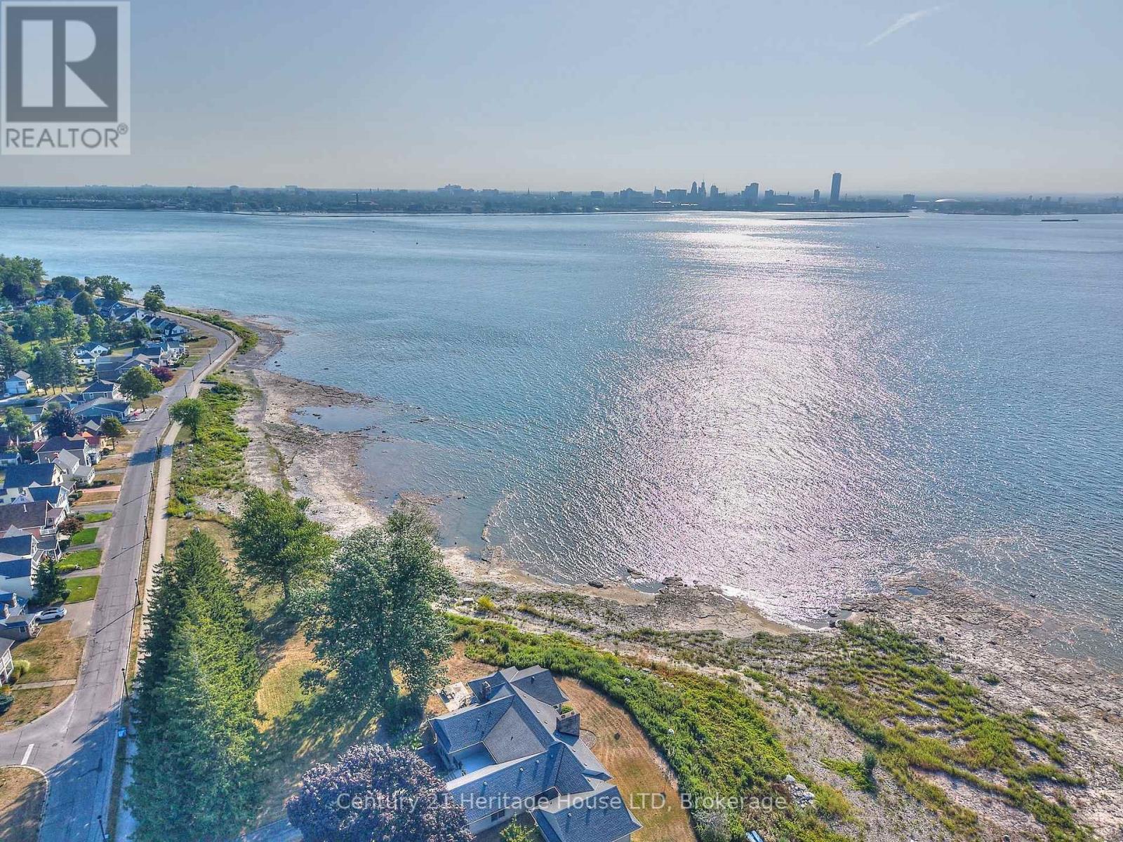 662 Lakeshore Road W, Fort Erie, Ontario  L2A 1B9 - Photo 42 - X12342588