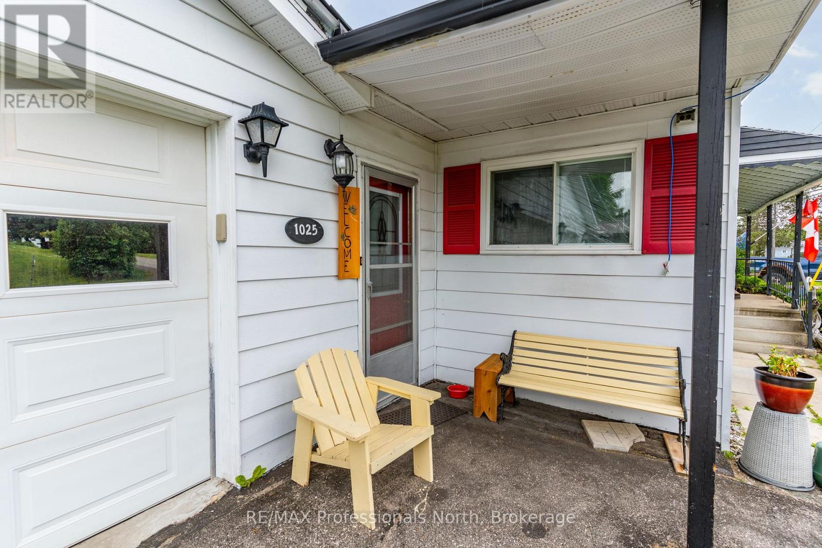 1025 Seventh Lane, Minden Hills, Ontario  K0M 2K0 - Photo 15 - X12342515