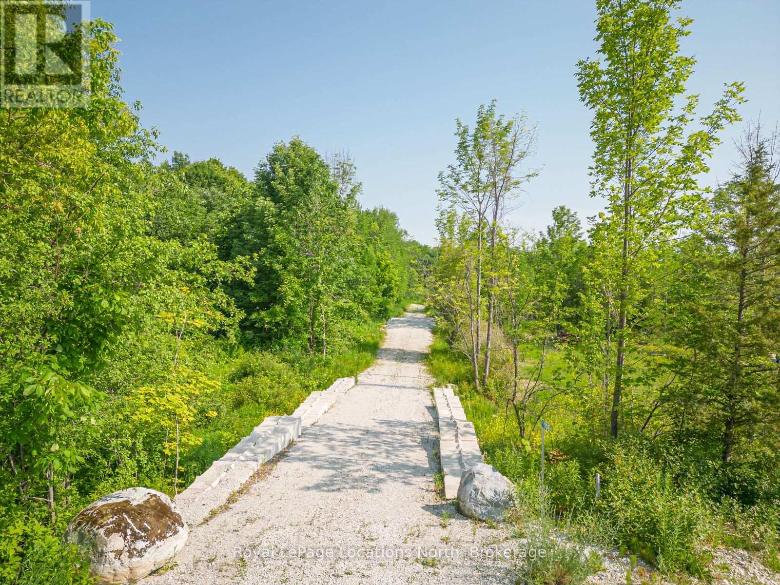 108 Mckay Court, Meaford, Ontario  N4L 1W5 - Photo 5 - X12342567