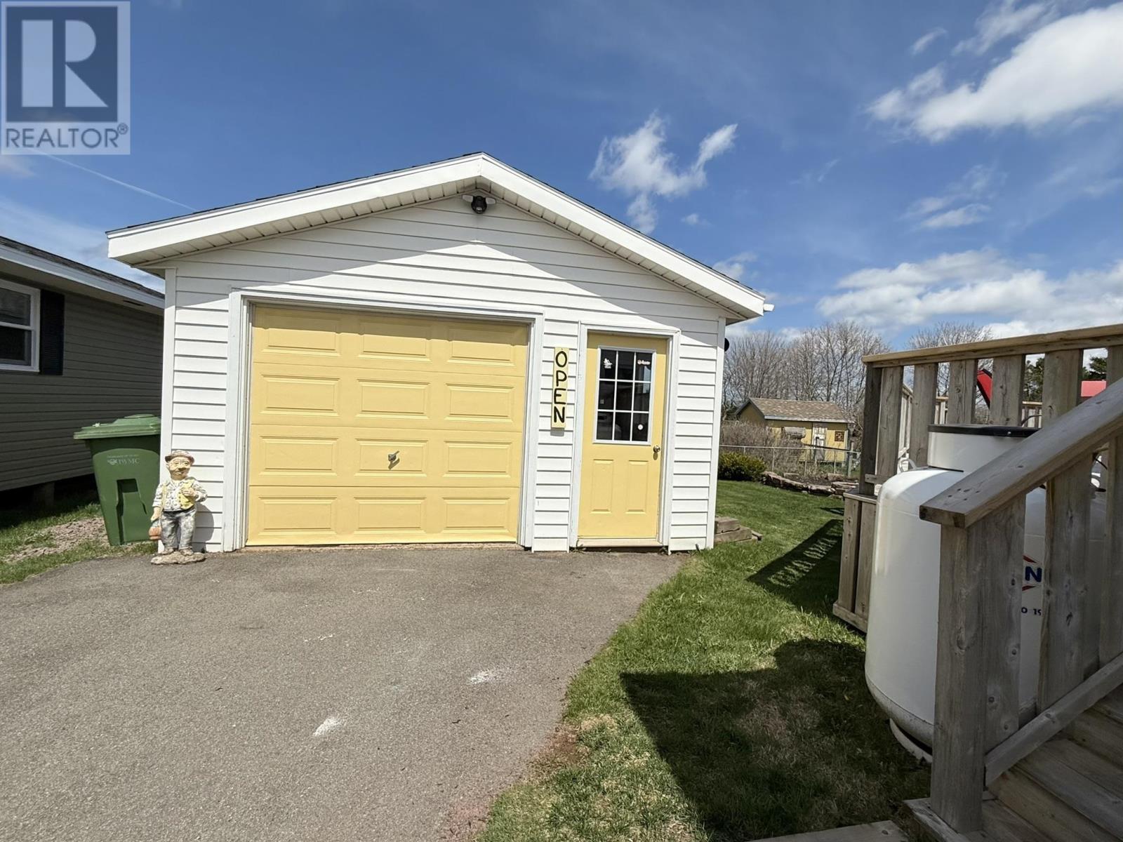 22 Hilltop Avenue, North Rustico, Prince Edward Island  C0A 1X0 - Photo 3 - 202510687