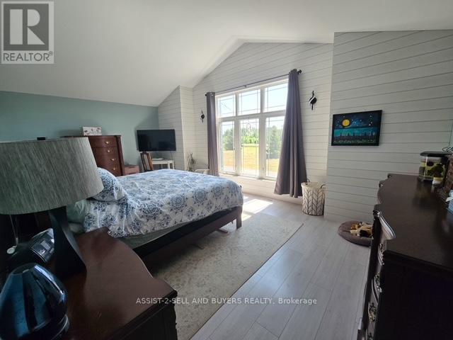 15765 Manning Road, South Stormont, Ontario  K0C 1M0 - Photo 16 - X12342584