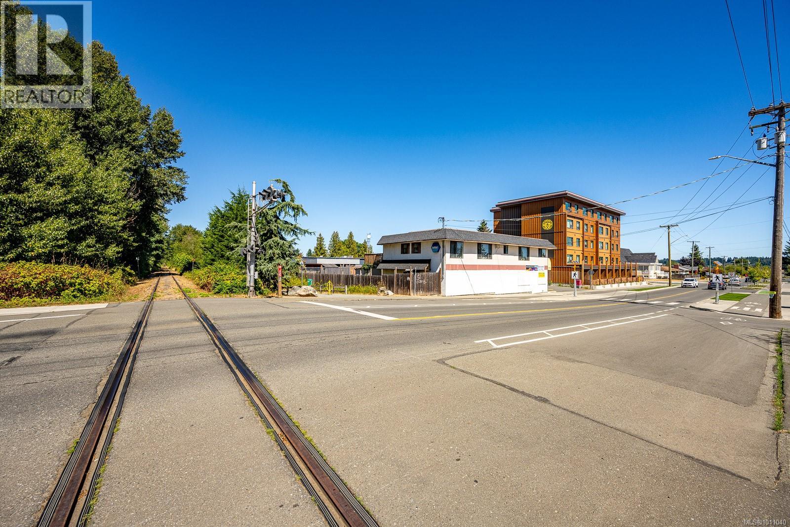 865 17th St, Courtenay, British Columbia  V9N 1Z3 - Photo 6 - 1011040