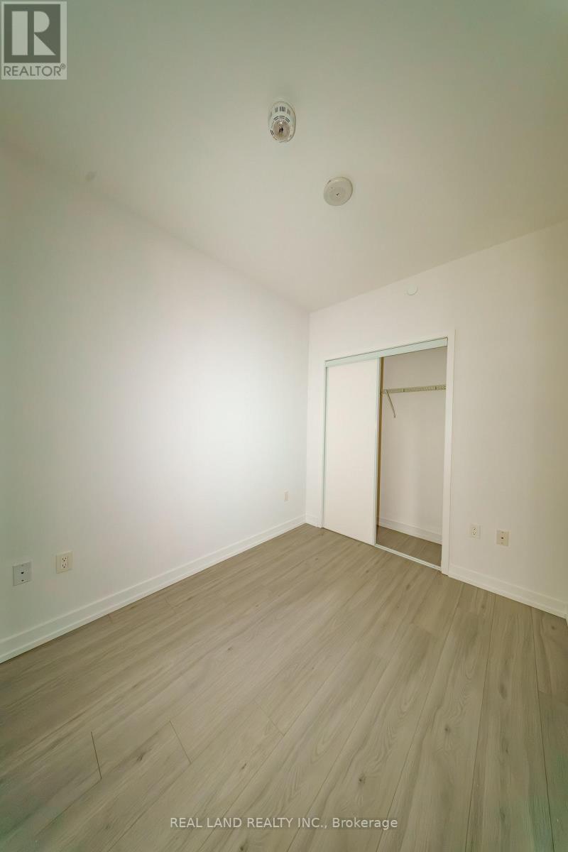 814 - 33 Helendale Avenue, Toronto (Yonge-Eglinton), Ontario  M4R 0A4 - Photo 13 - C12342476