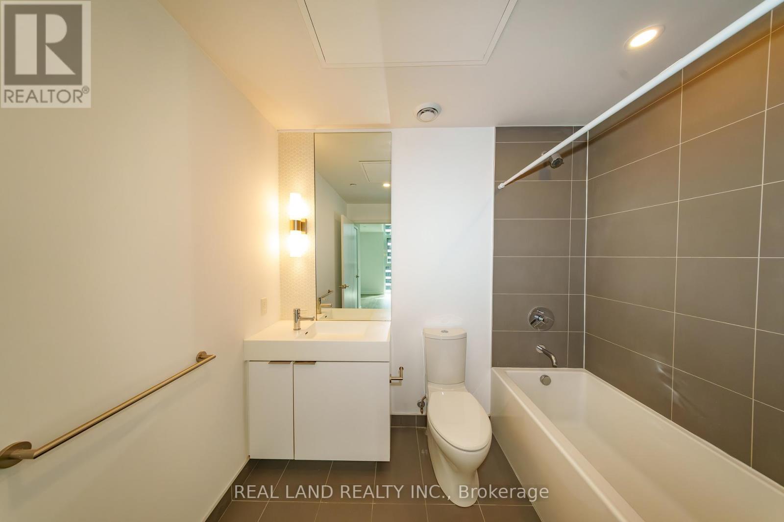 814 - 33 Helendale Avenue, Toronto (Yonge-Eglinton), Ontario  M4R 0A4 - Photo 16 - C12342476