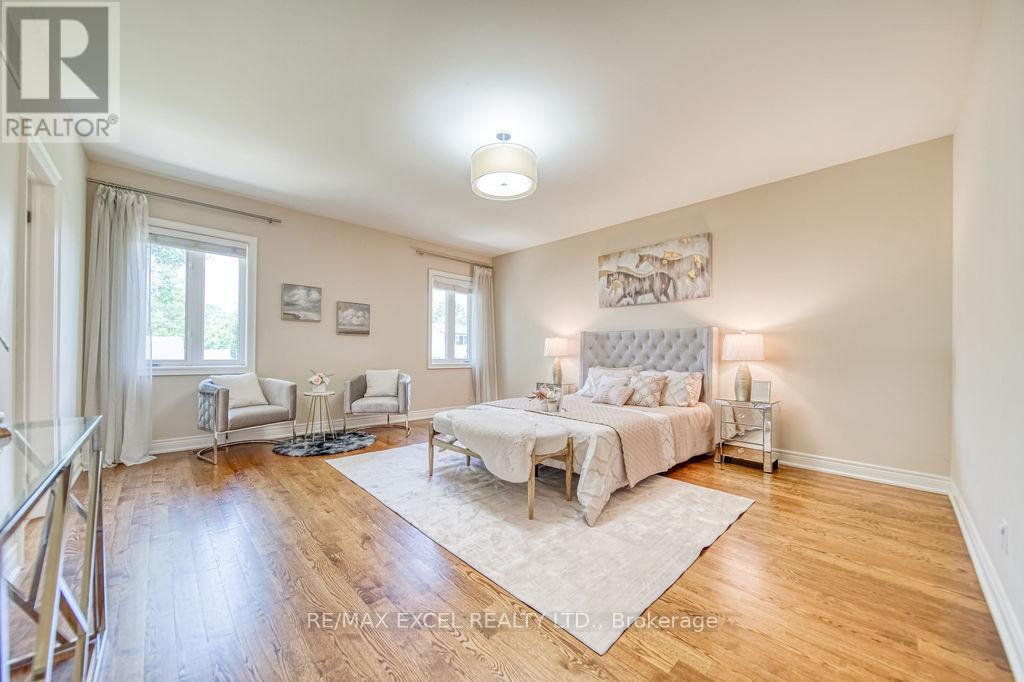 166 Townsgate Drive, Vaughan (Crestwood-Springfarm-Yorkhill), Ontario  L4J 8J5 - Photo 21 - N12342473