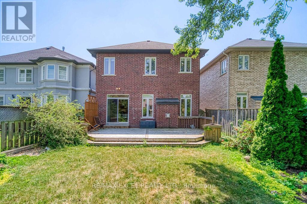 166 Townsgate Drive, Vaughan (Crestwood-Springfarm-Yorkhill), Ontario  L4J 8J5 - Photo 45 - N12342473