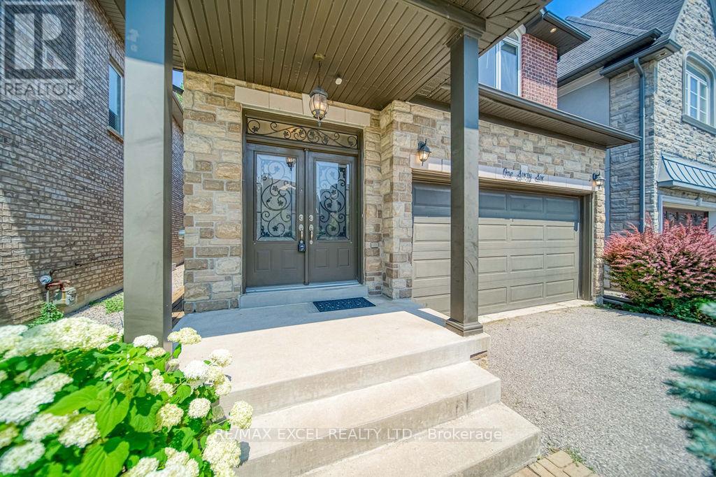 166 Townsgate Drive, Vaughan (Crestwood-Springfarm-Yorkhill), Ontario  L4J 8J5 - Photo 50 - N12342473