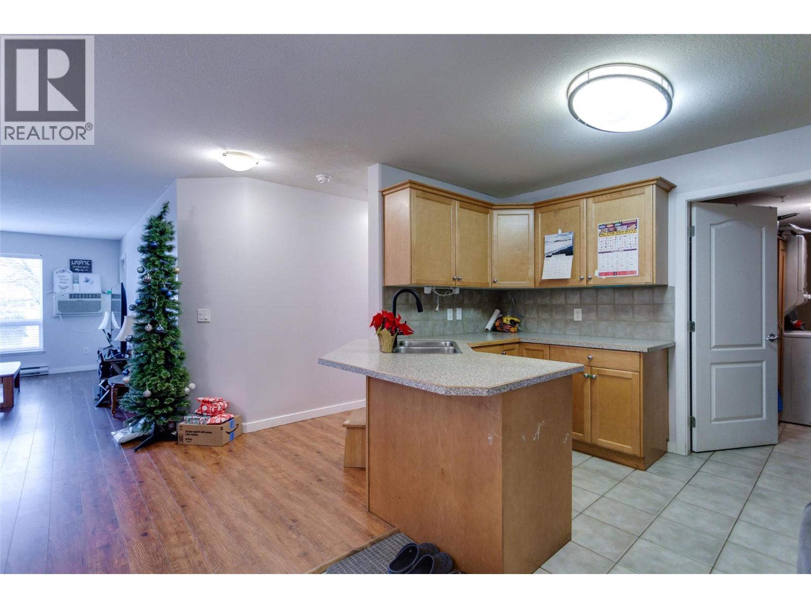 260 Franklyn Road Unit# 113, Kelowna, British Columbia  V1K 1K1 - Photo 5 - 10352172