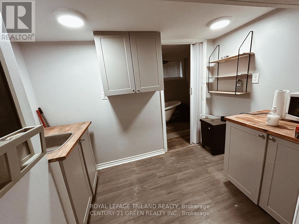 633 Hamilton Road, London East, Ontario  N5Z 1T1 - Photo 10 - X12342617