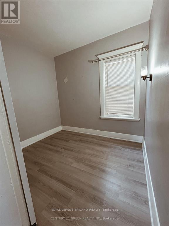 633 Hamilton Road, London East, Ontario  N5Z 1T1 - Photo 8 - X12342617