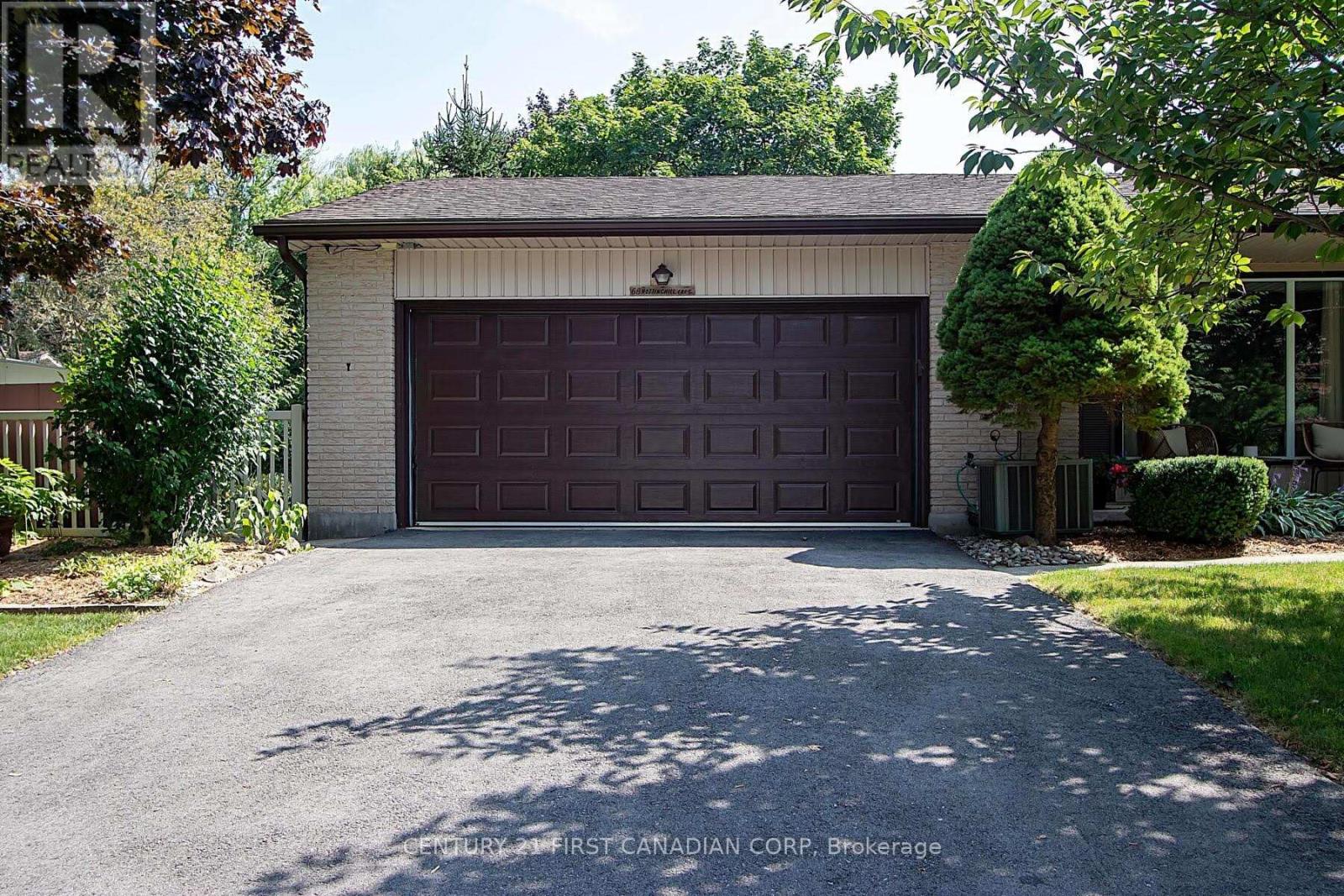 68 Nottinghill Crescent, London South, Ontario  N6K 1R2 - Photo 5 - X12342618