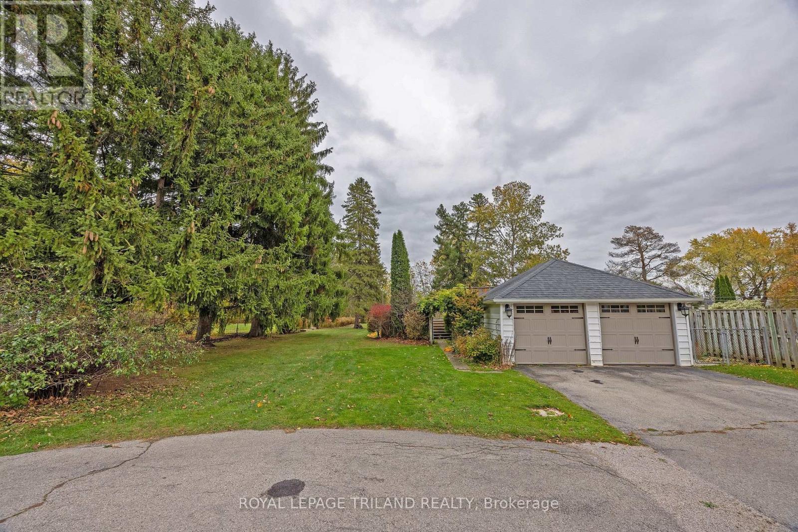 357 Sunset Drive, Central Elgin, Ontario  N5R 3C6 - Photo 31 - X12342639