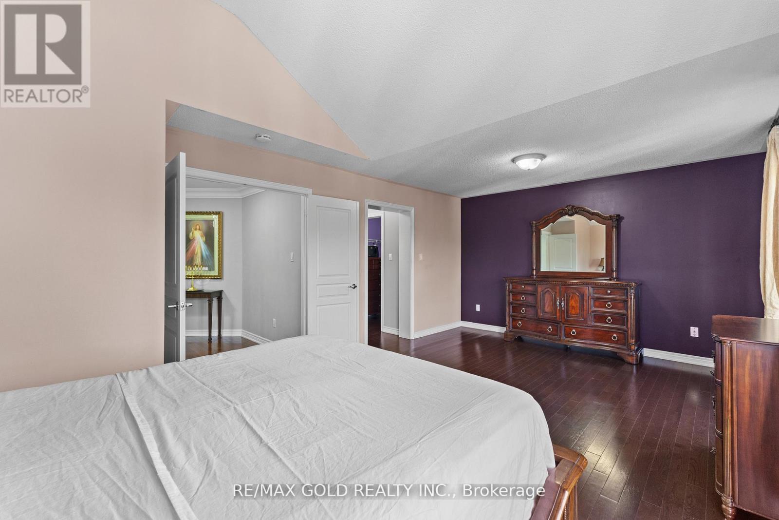 29 Tennant Drive, Brampton, Ontario  L6R 0G6 - Photo 24 - W12342509