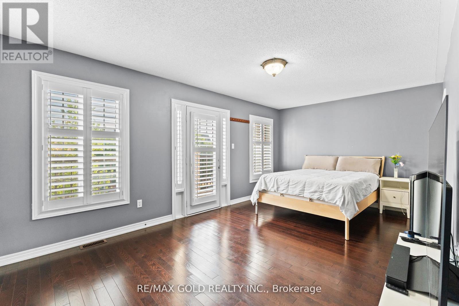 29 Tennant Drive, Brampton, Ontario  L6R 0G6 - Photo 28 - W12342509