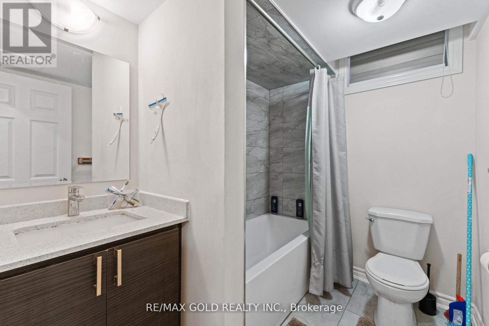 29 Tennant Drive, Brampton, Ontario  L6R 0G6 - Photo 44 - W12342509