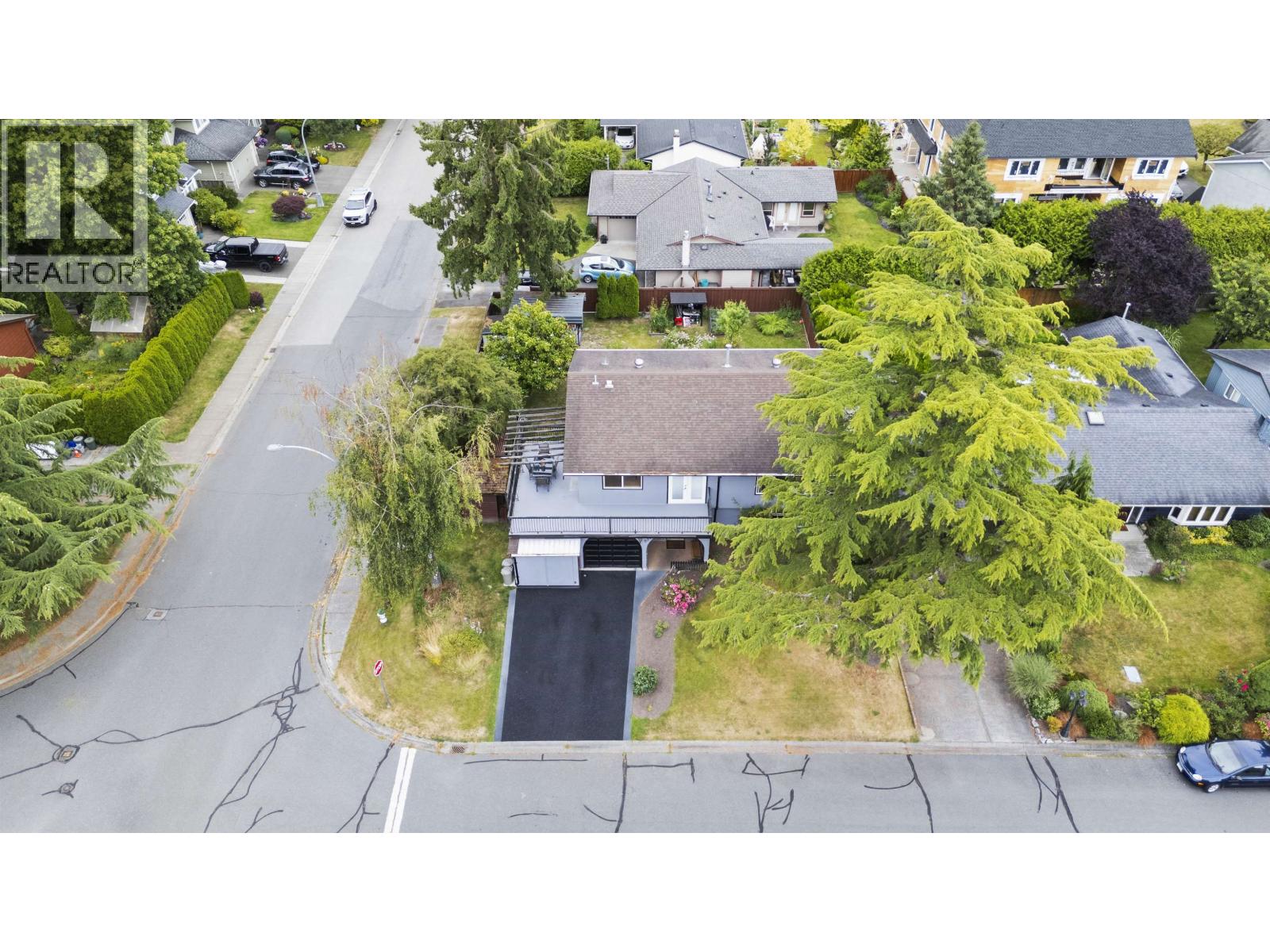 Property at 5362 ASPEN WAY image 3