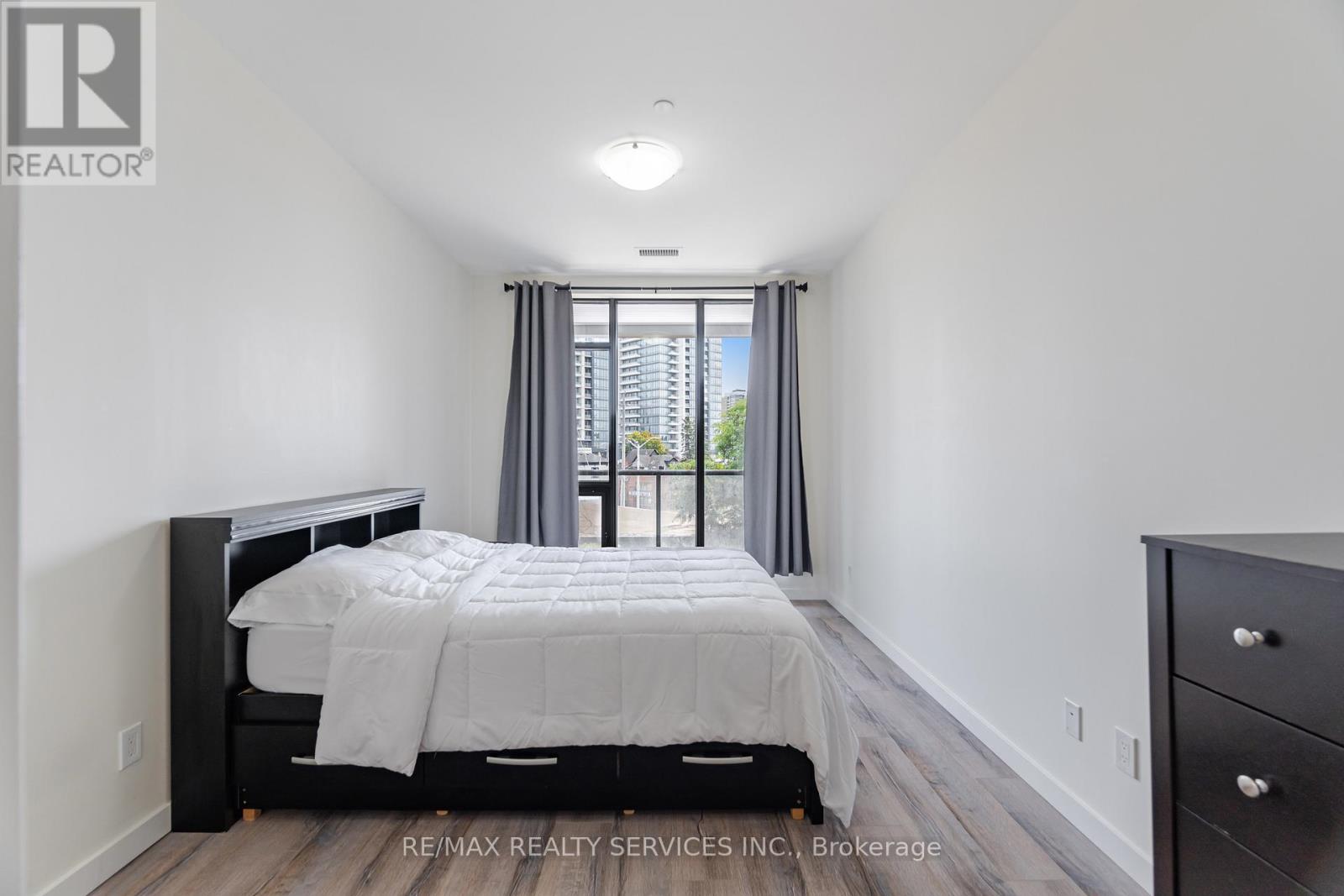 311 - 690 King Street W, Kitchener, Ontario  N2G 0B9 - Photo 18 - X12342582