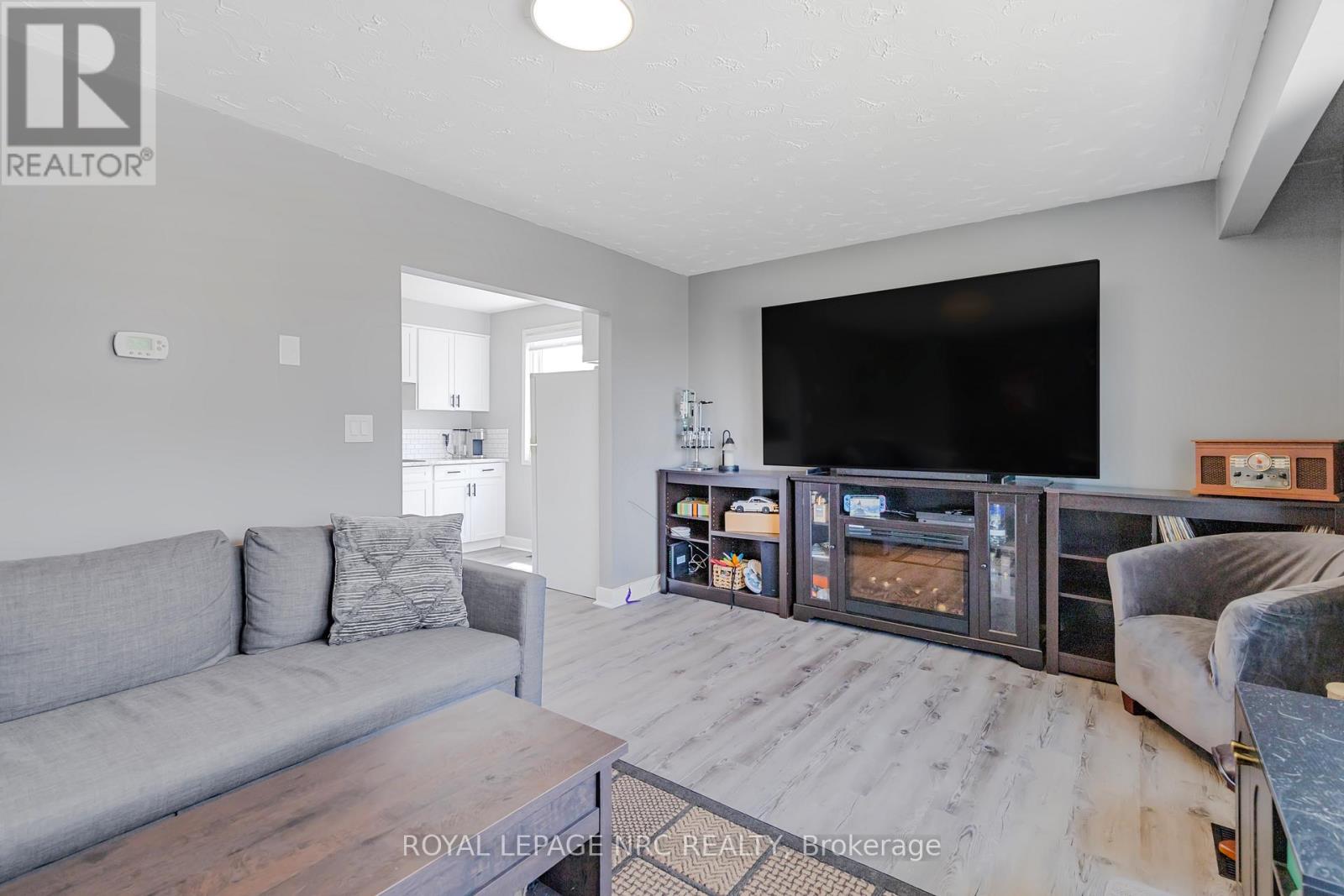 4 Cline Road, Grimsby (Grimsby West), Ontario  L3M 4B9 - Photo 32 - X12342594