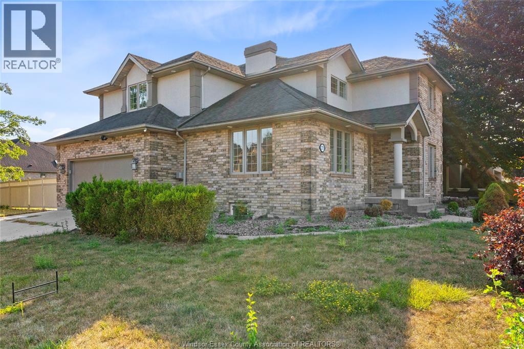 Property at 275 RUSSELL WOODS DRIVE image 4