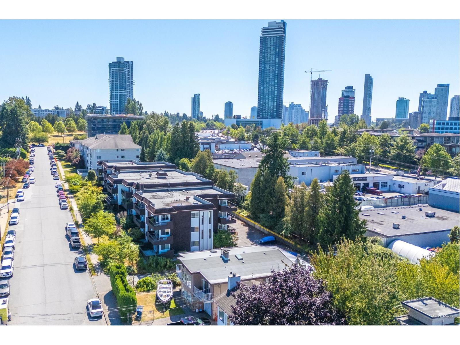 304 13530 Hilton Road, Surrey, British Columbia  V3R 5J4 - Photo 25 - R3036757