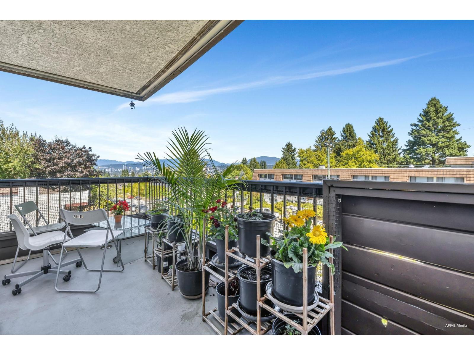 304 13530 Hilton Road, Surrey, British Columbia  V3R 5J4 - Photo 21 - R3036757