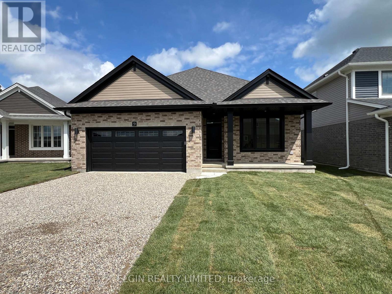 9 DUNNING WAY, St. Thomas, Ontario