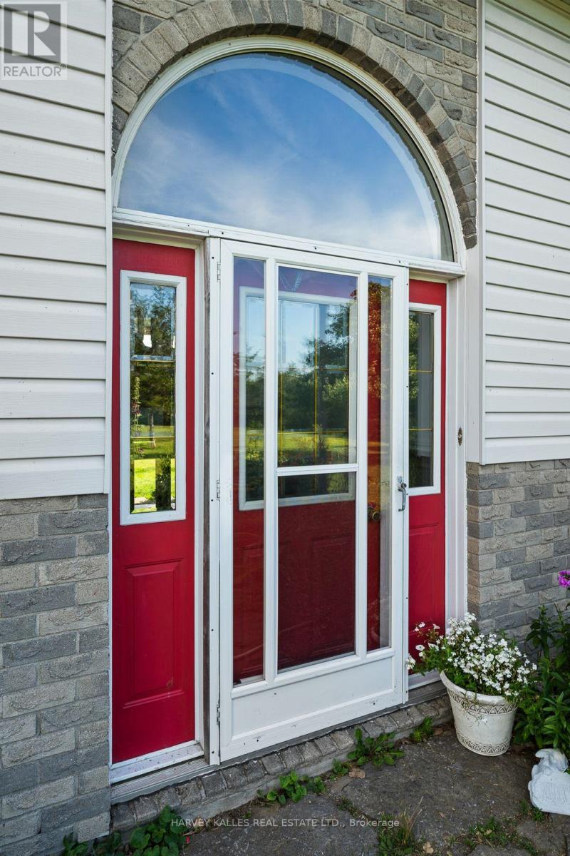 3470 County Rd 13 Road, Prince Edward County, Ontario  K0K 2T0 - Photo 6 - X12342750