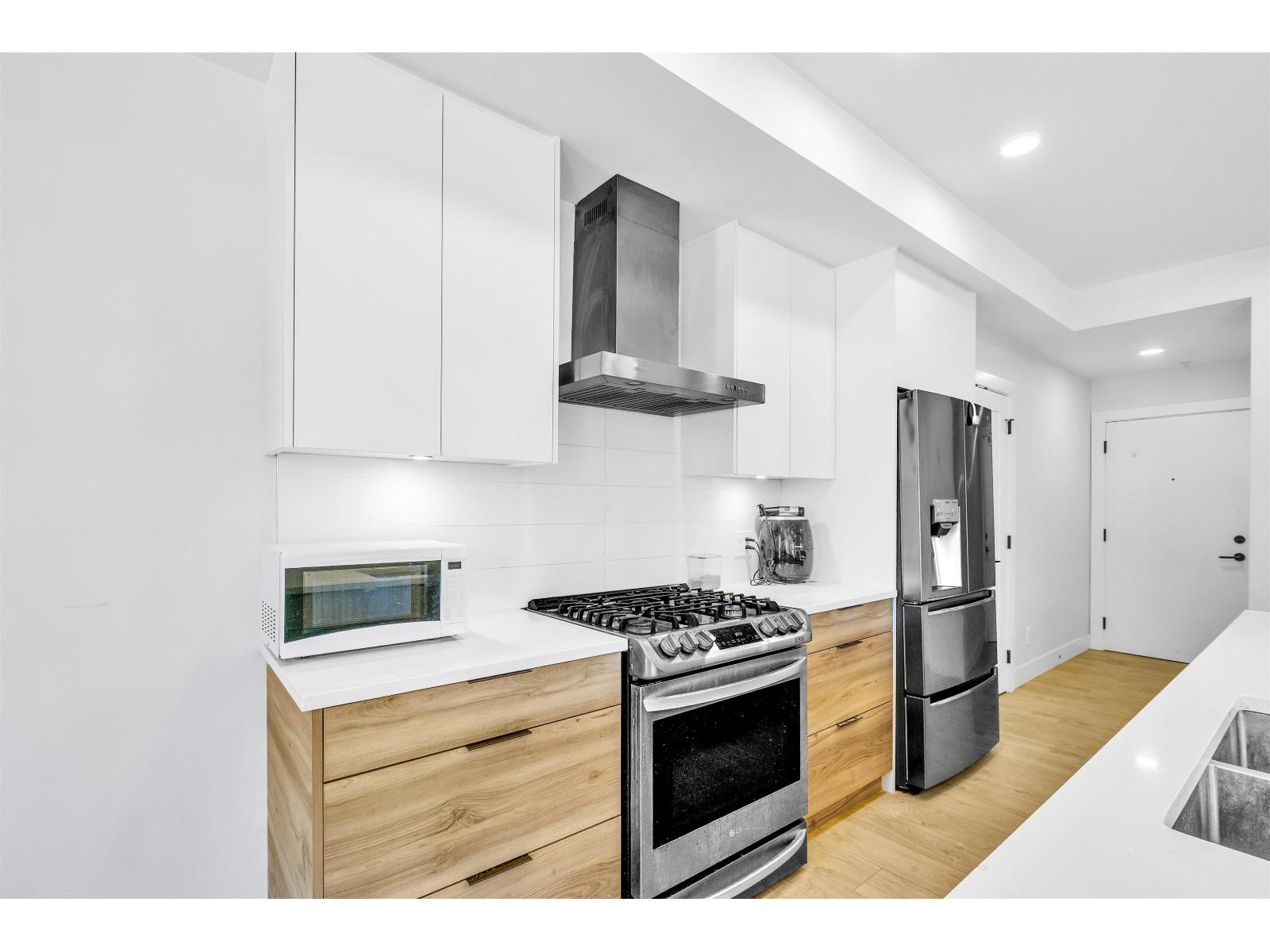 212 14818 60 Avenue, Surrey, British Columbia V3S 0B5 - Photo 12 - R3032669