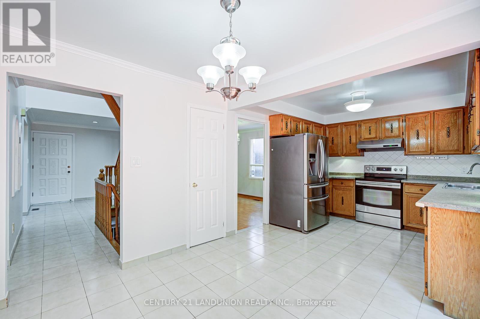12b Burnt Bark Drive, Toronto, Ontario  M1V 3J8 - Photo 13 - E12342615
