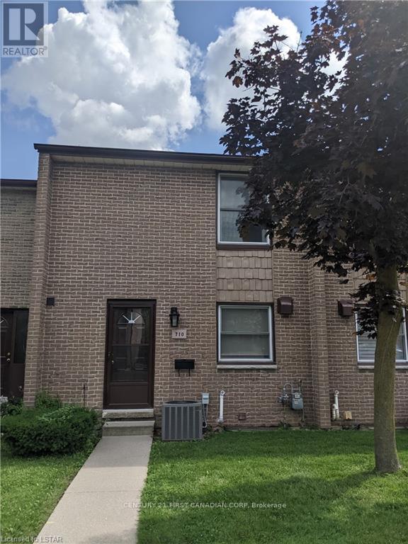 Property at 710 WONDERLAND ROAD S image 3