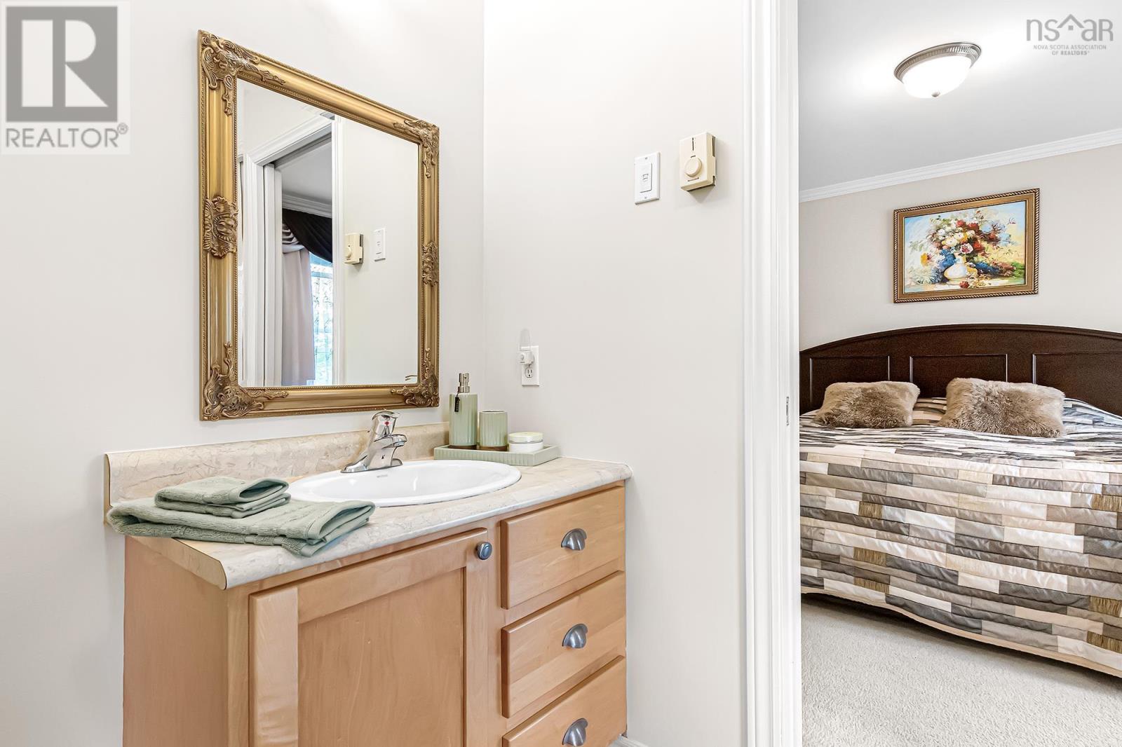 22 Brigadier Court, Halifax, Nova Scotia  B3M 4Y5 - Photo 19 - 202517561