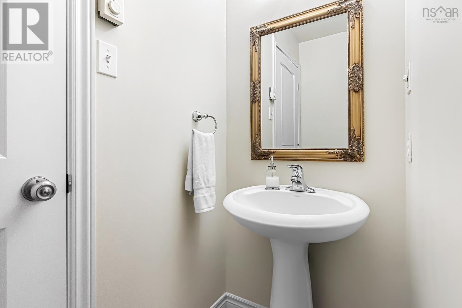 22 Brigadier Court, Halifax, Nova Scotia  B3M 4Y5 - Photo 8 - 202517561