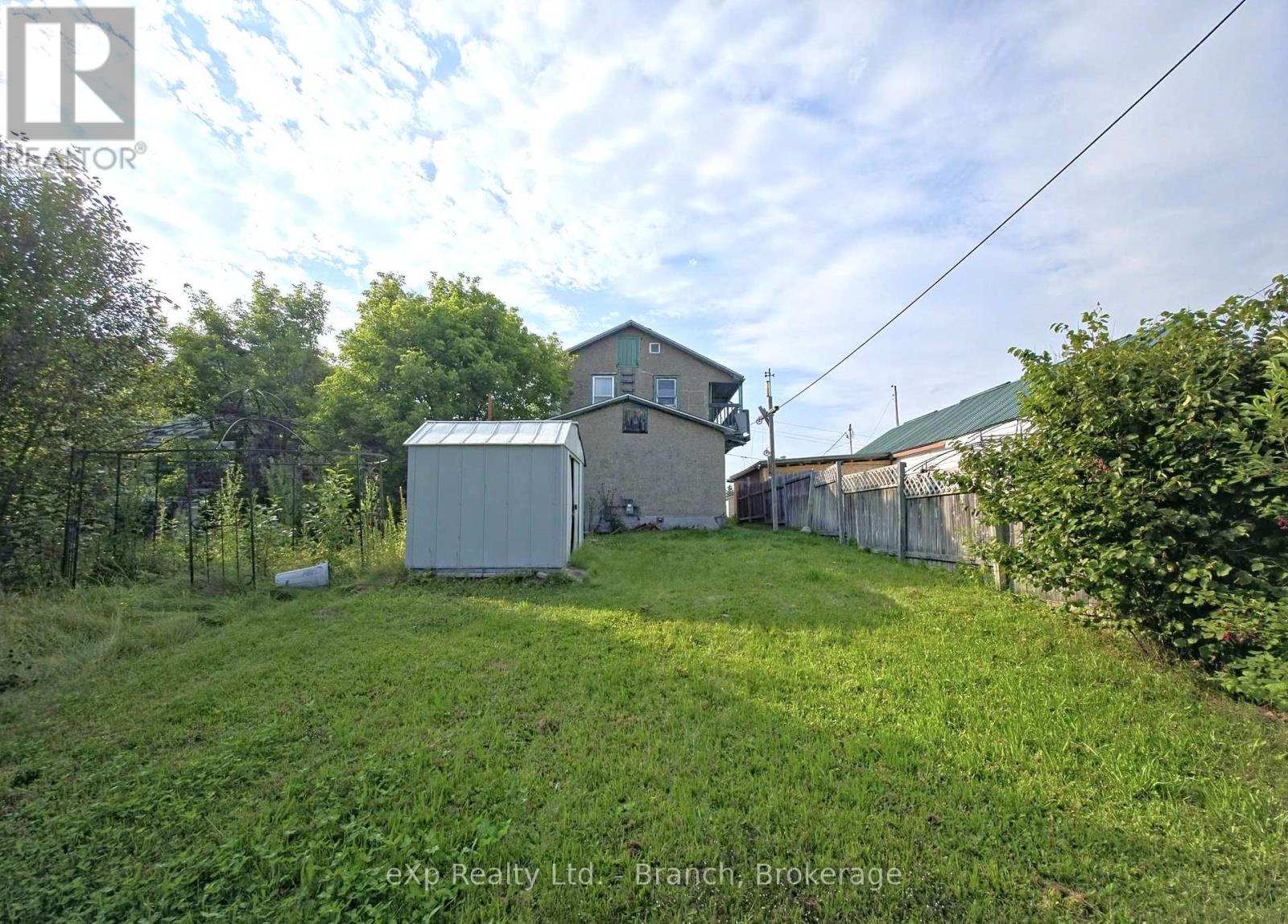 71 Second Street E, Kirkland Lake, Ontario  P2N 1R6 - Photo 2 - T12342723