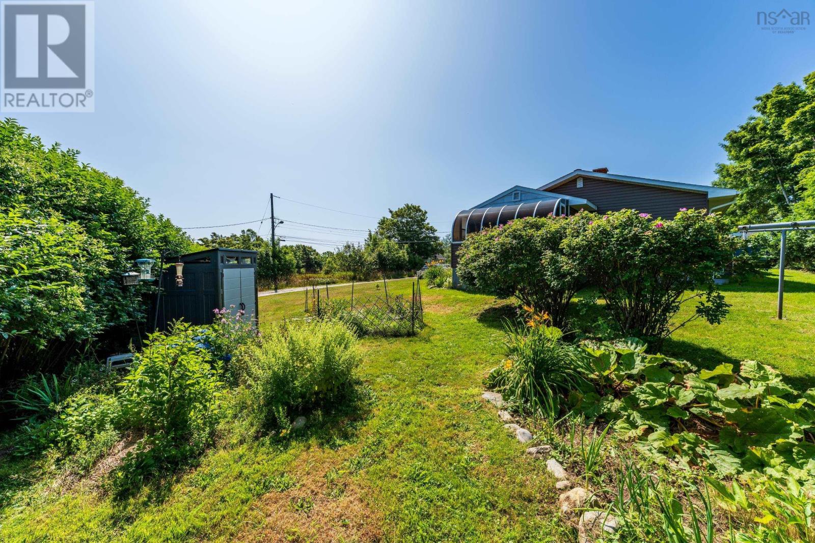 35 Hector Street, Port Maitland, Nova Scotia  B5A 5R8 - Photo 4 - 202518693