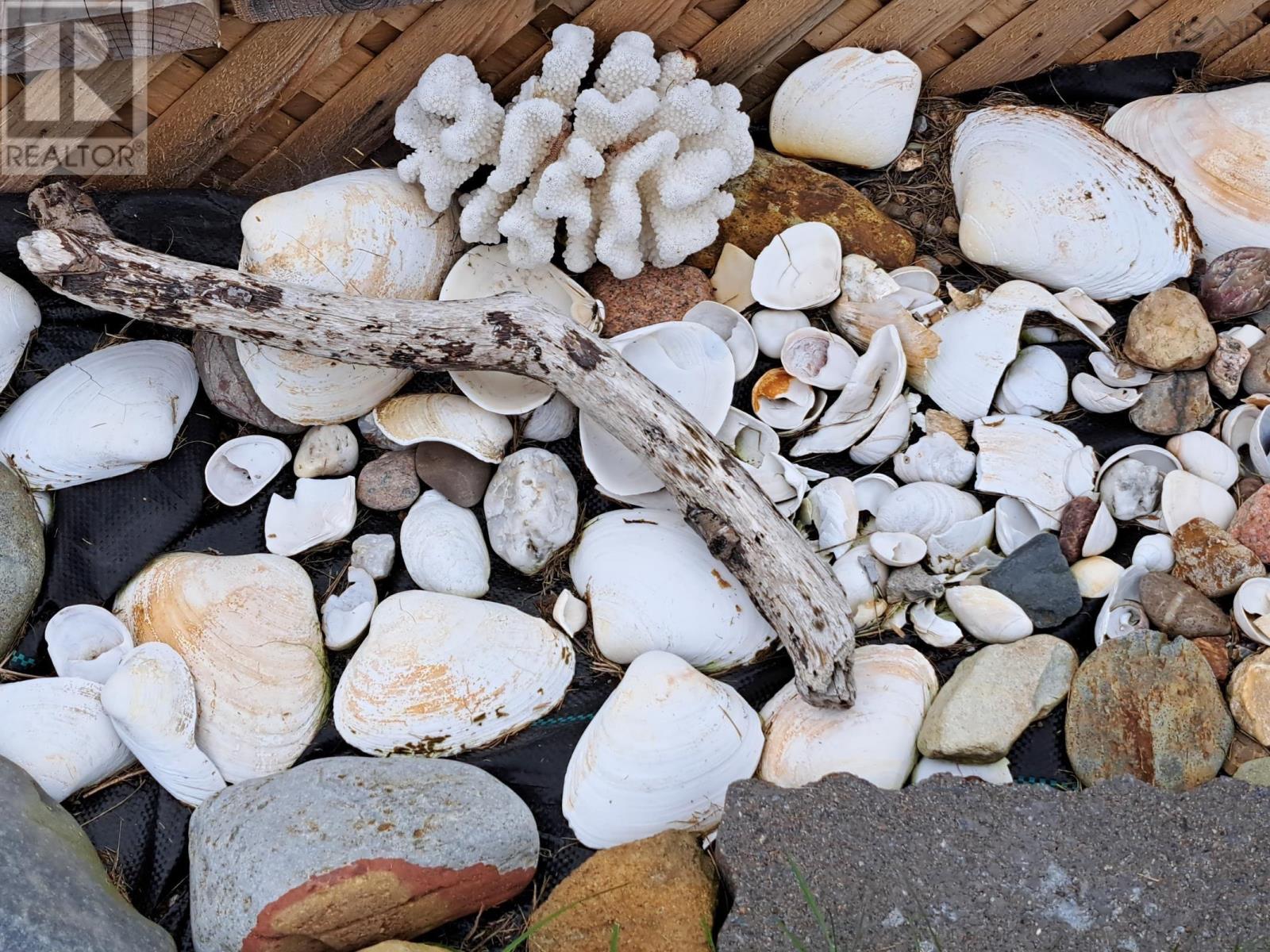 35 Hector Street, Port Maitland, Nova Scotia  B5A 5R8 - Photo 41 - 202518693