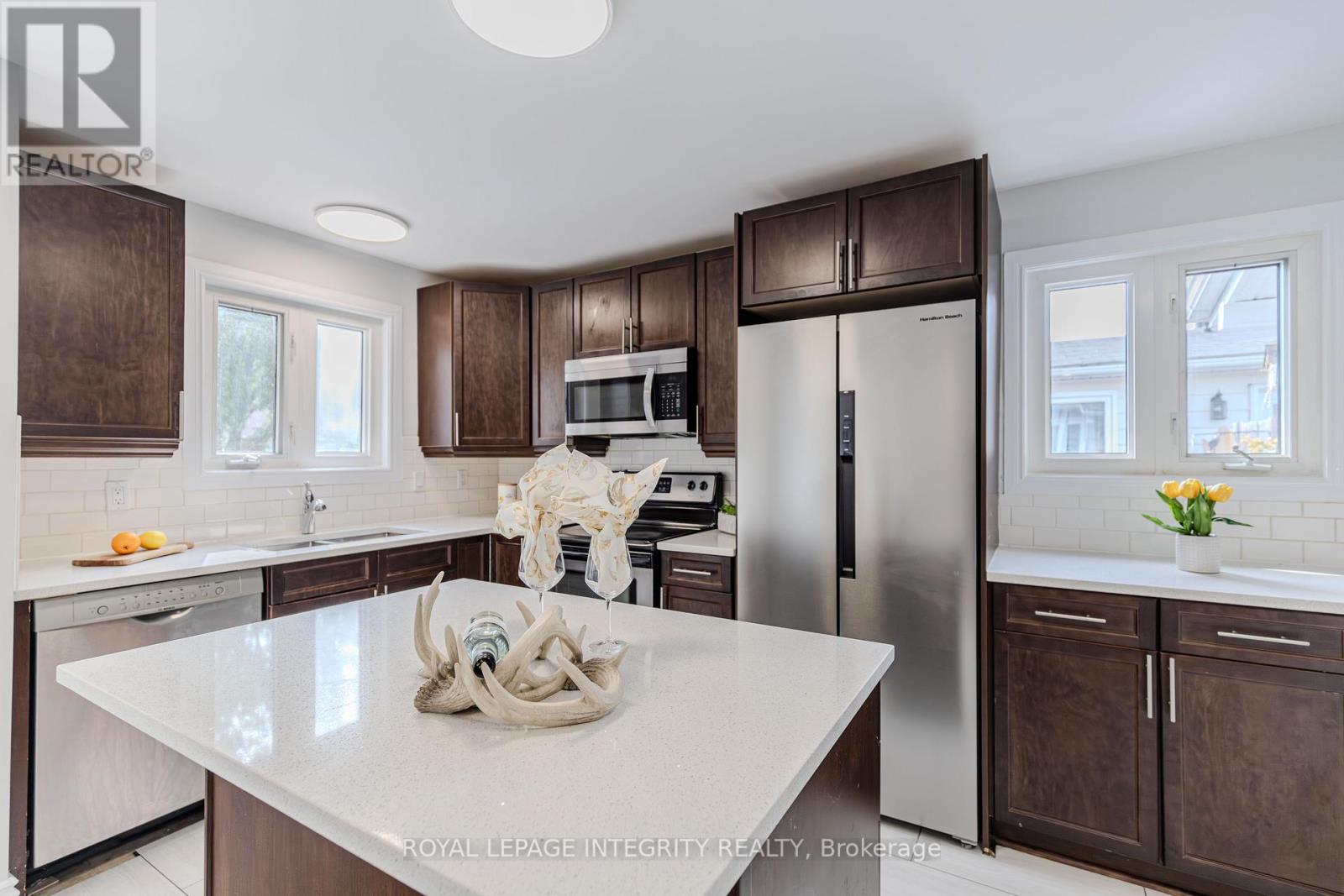Property at 153 GLAMORGAN DRIVE image 4