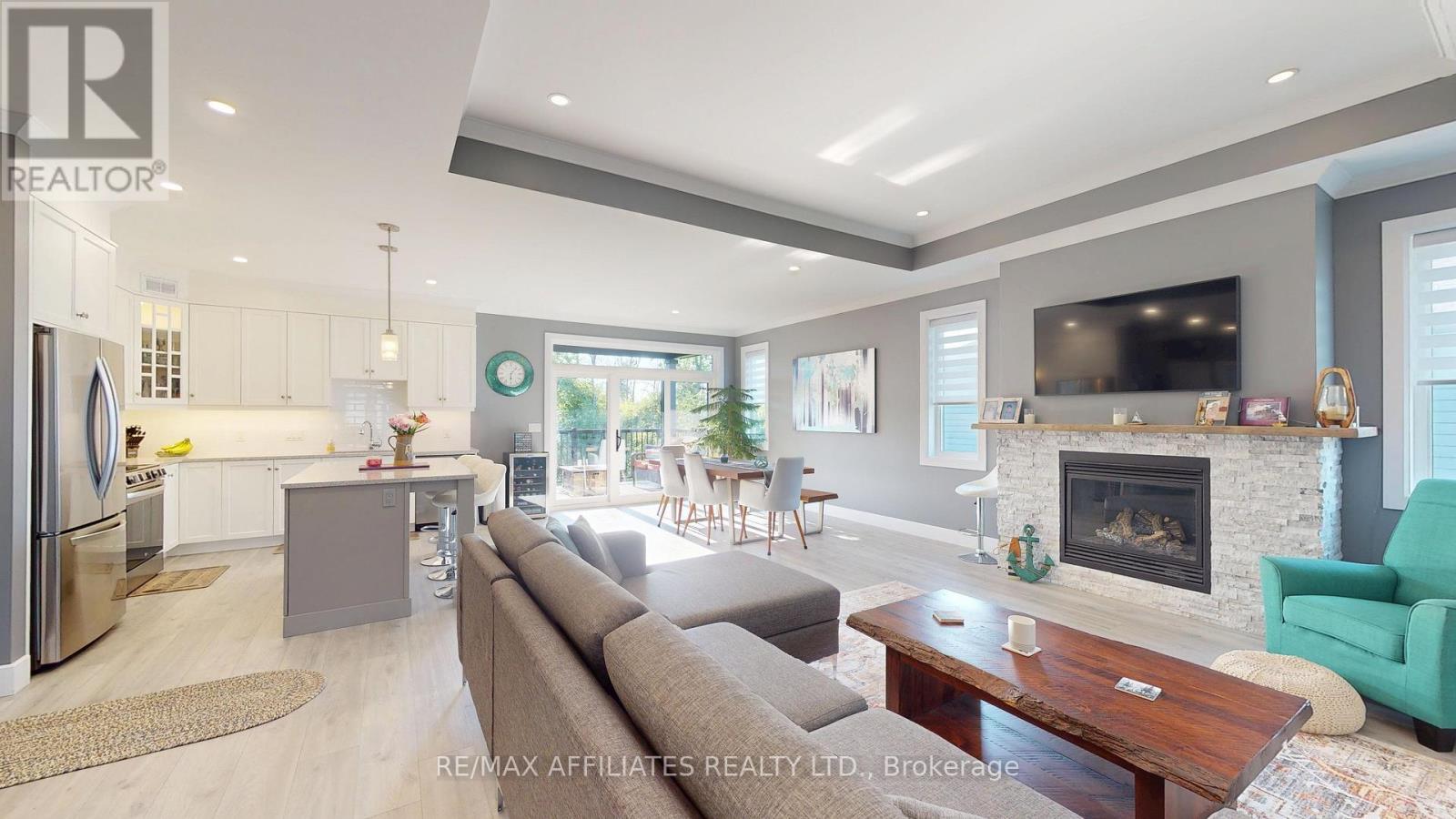 Property at 1066 SHEARER DRIVE image 3