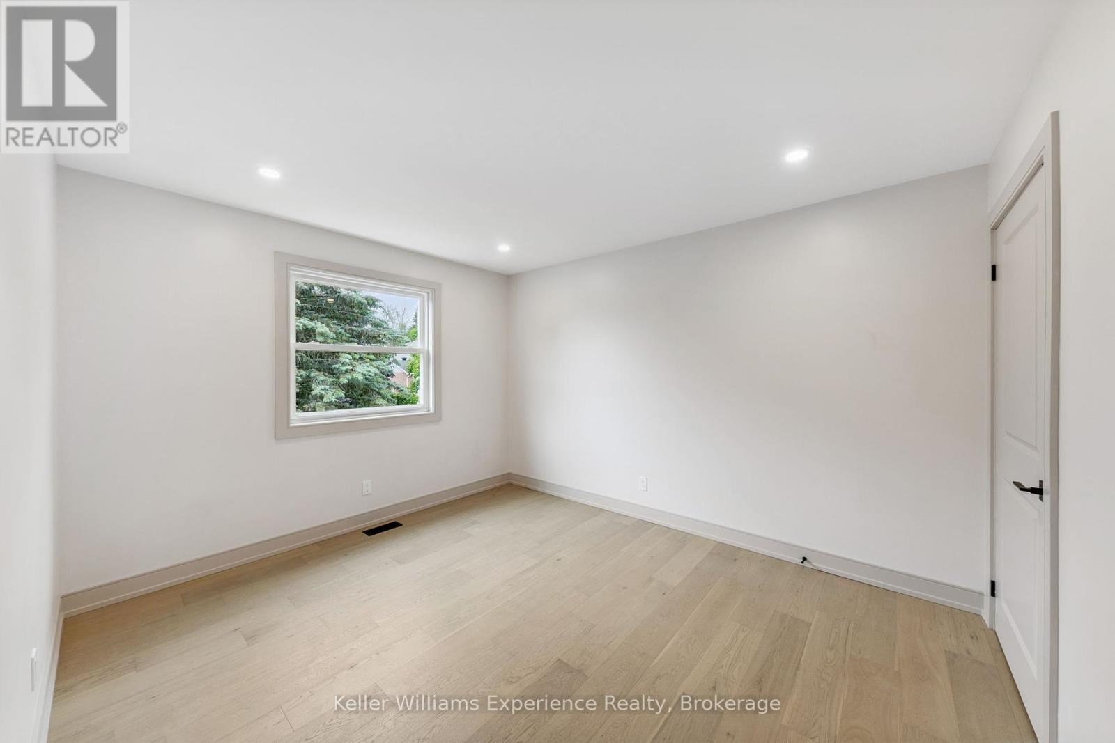 14 Mariposa Drive, Orillia, Ontario  L3V 7G7 - Photo 22 - S12342563