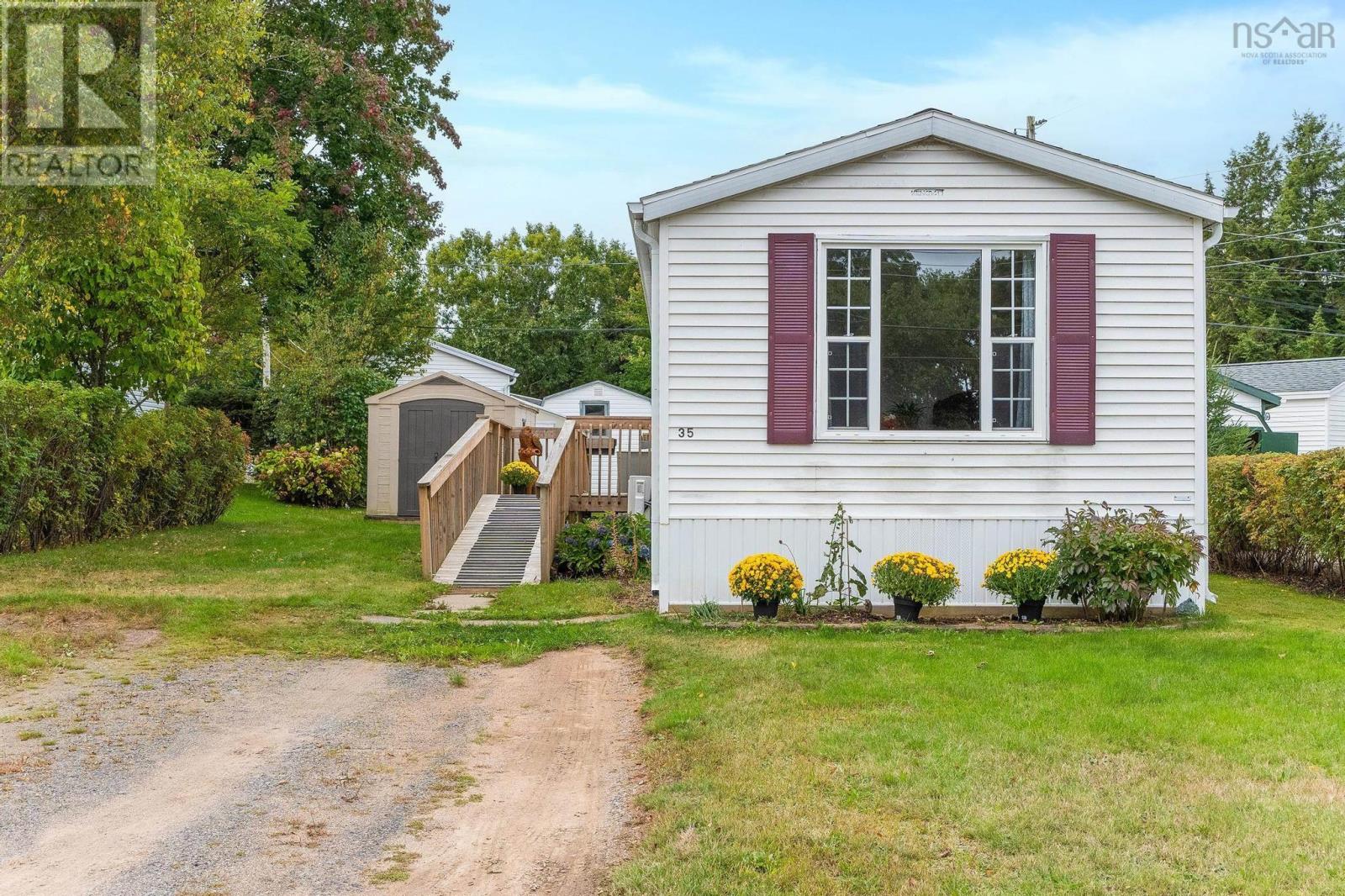 35 Olympic Avenue, New Minas, Nova Scotia  B4N 3T9 - Photo 27 - 202520039