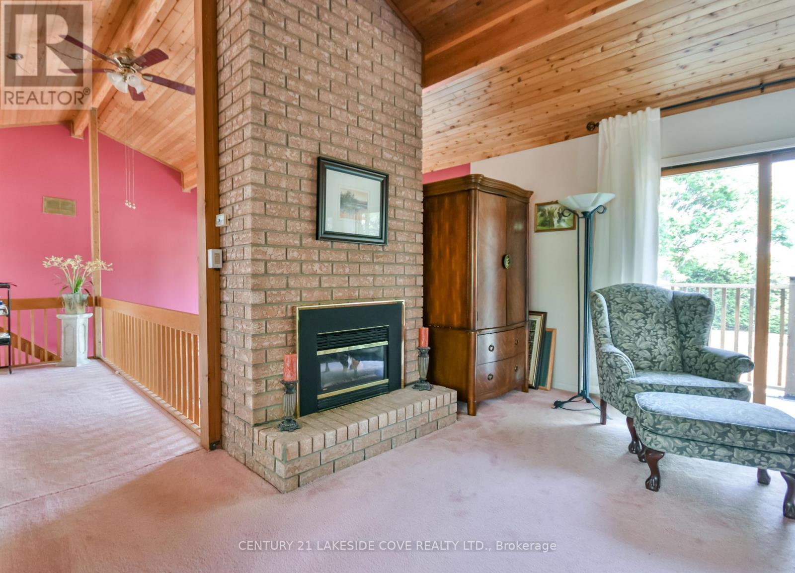 135 Bayshore Drive, Ramara, Ontario  L0K 1B0 - Photo 34 - S12342630