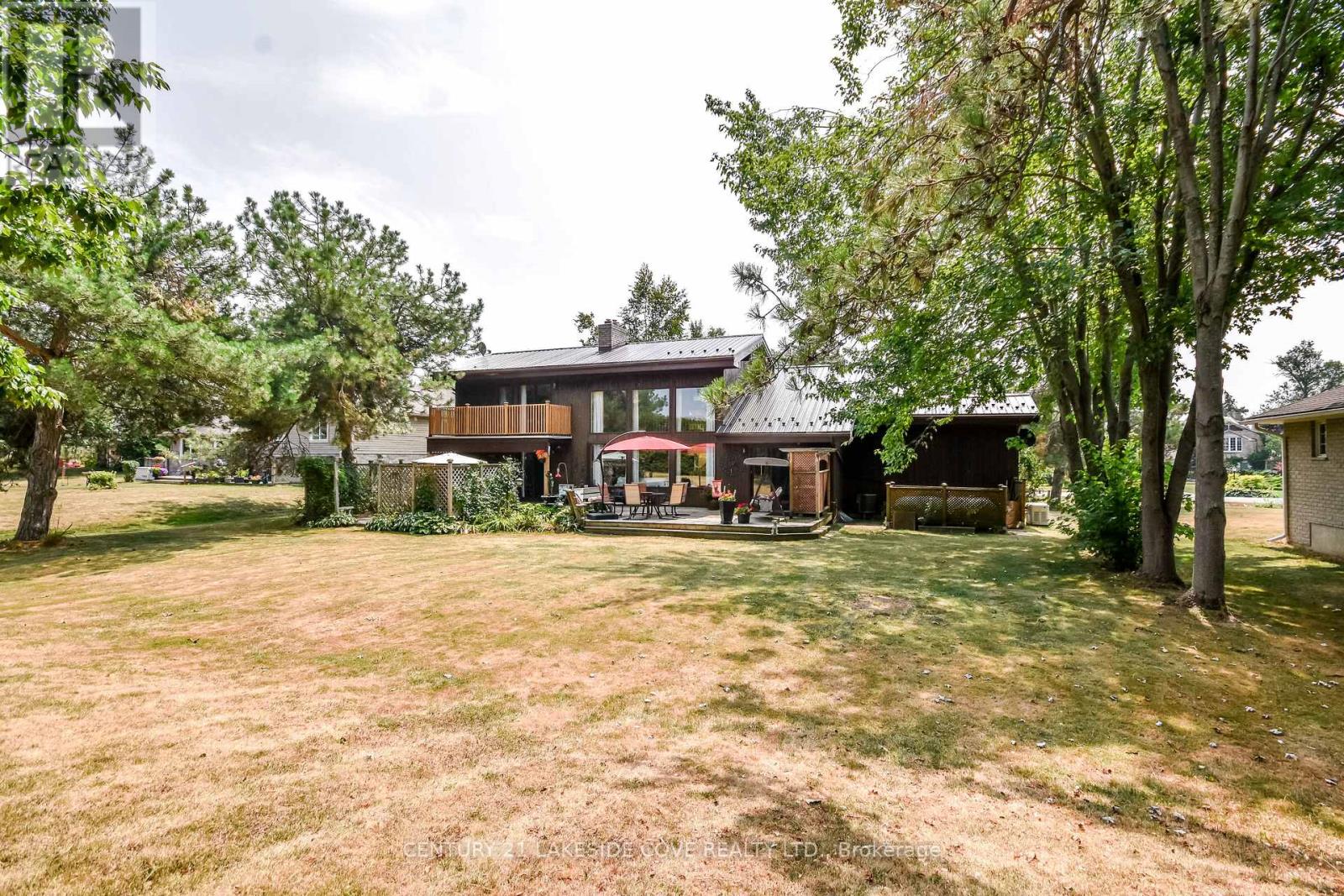 135 Bayshore Drive, Ramara, Ontario  L0K 1B0 - Photo 42 - S12342630