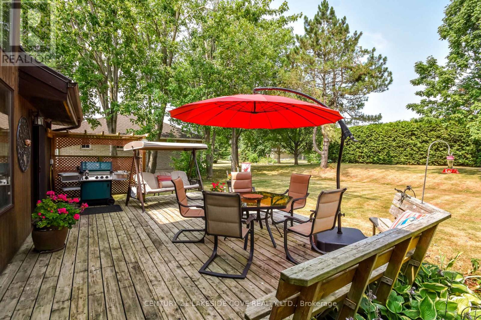 135 Bayshore Drive, Ramara, Ontario  L0K 1B0 - Photo 44 - S12342630