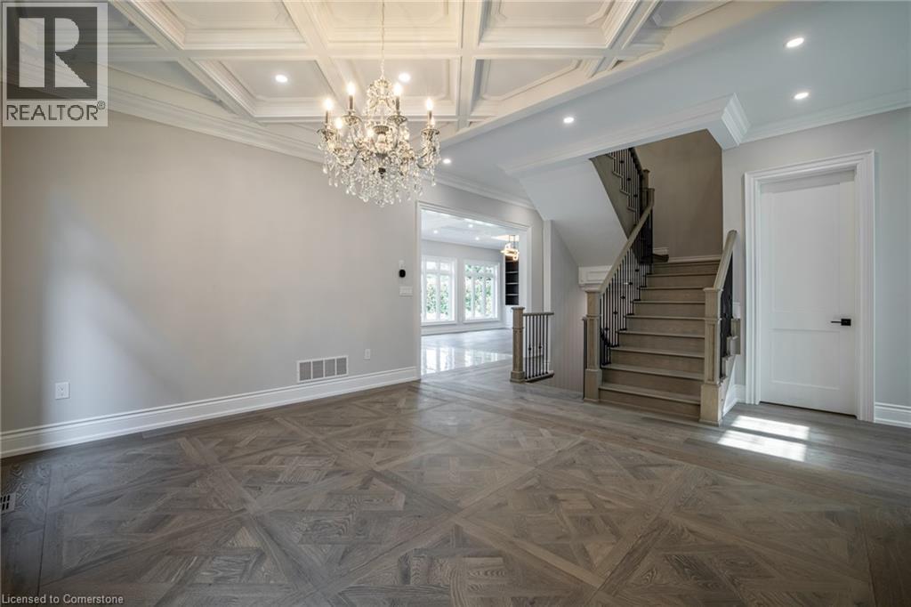Property at 31 BAYSIDE Court image 5