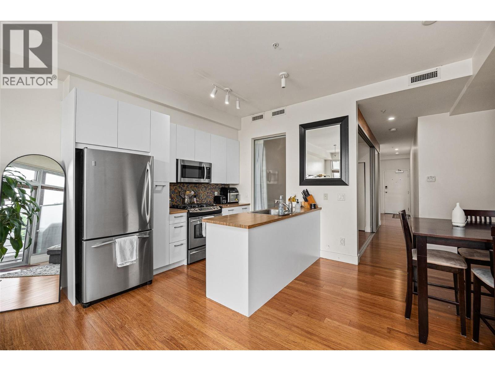 1289 Ellis Street Unit# 316, Kelowna, British Columbia  V1Y 9X6 - Photo 4 - 10358831