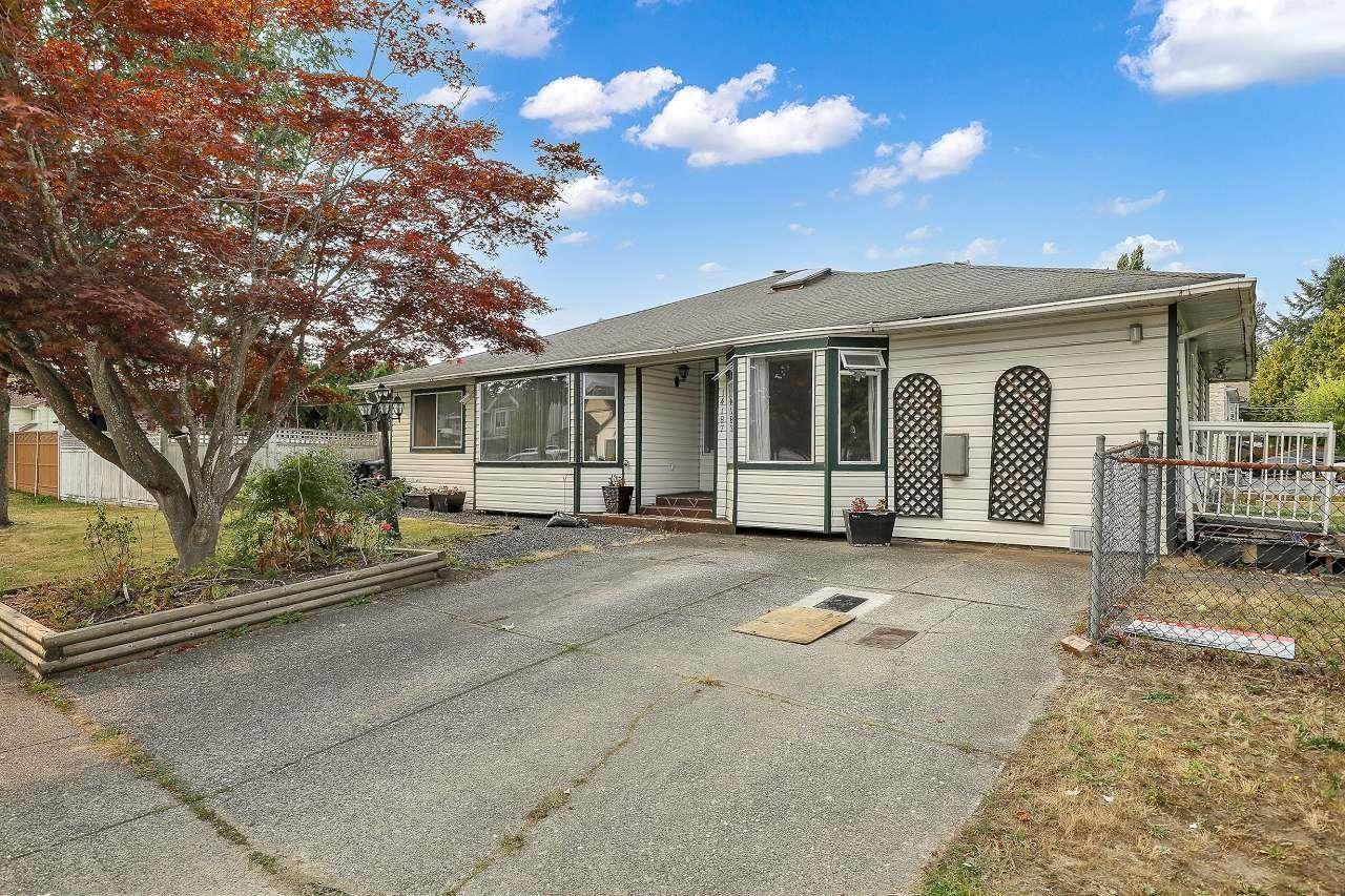 14187 66a Avenue, Surrey, British Columbia V3W 9N7 - Photo 1 - R3035861